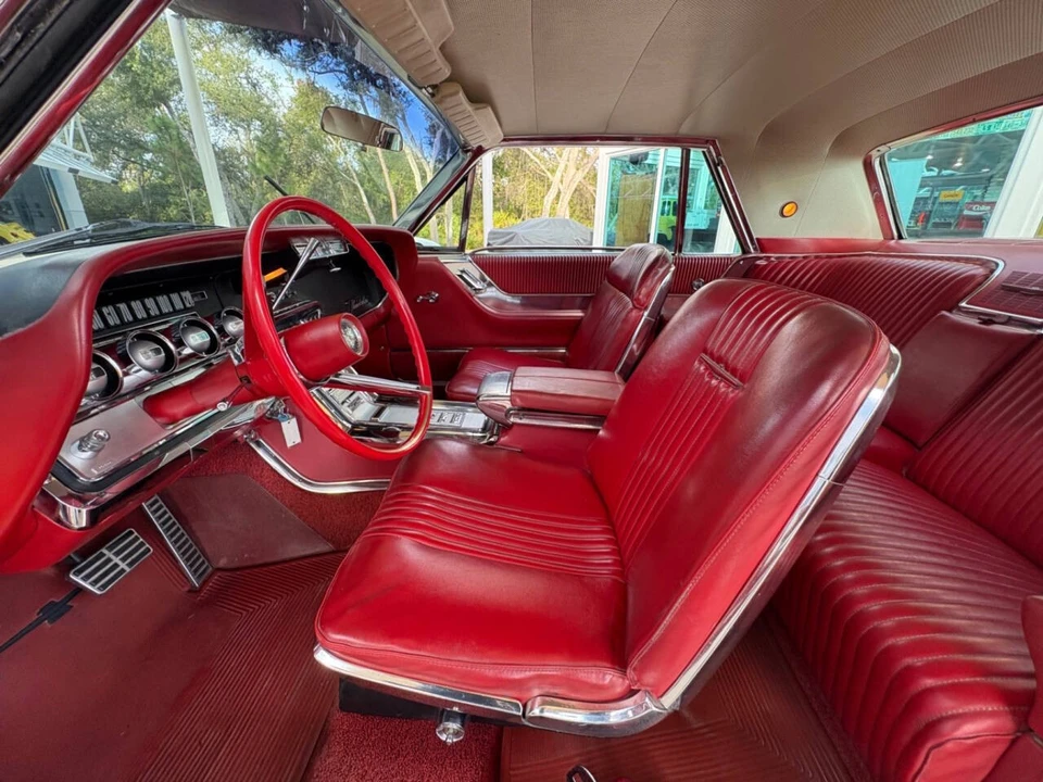 1964 Ford Thunderbird 4th Gen - Image 28 of 31