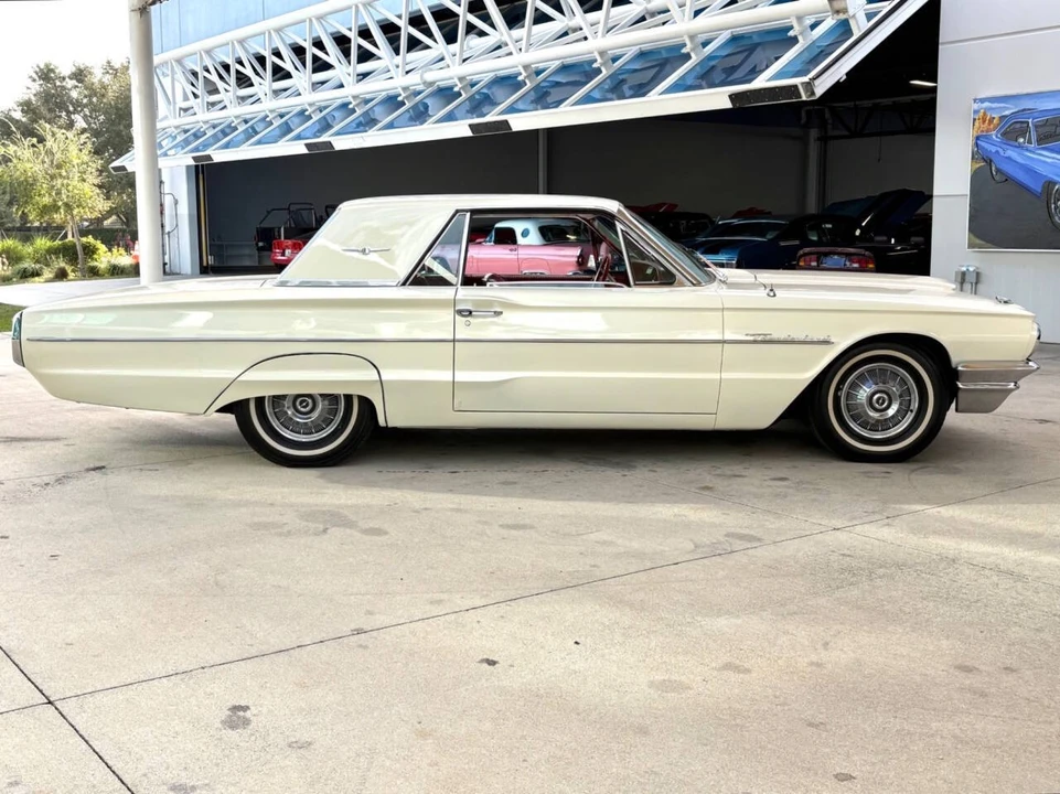 1964 Ford Thunderbird 4th Gen - Image 6 of 21