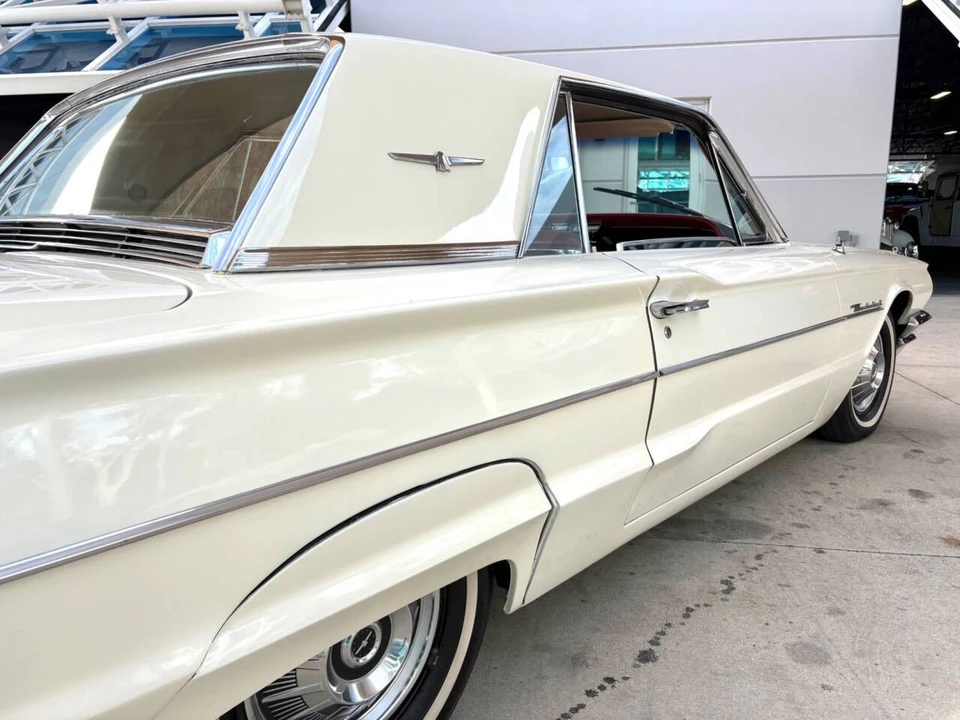 1964 Ford Thunderbird 4th Gen - Image 19 of 21