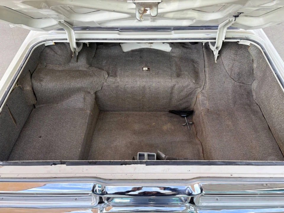 1964 Ford Thunderbird 4th Gen - Image 9 of 21