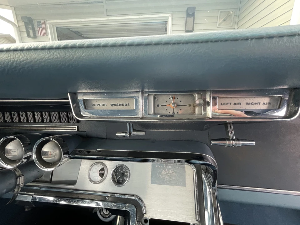 1964 Ford Thunderbird 4th Gen - Image 28 of 31