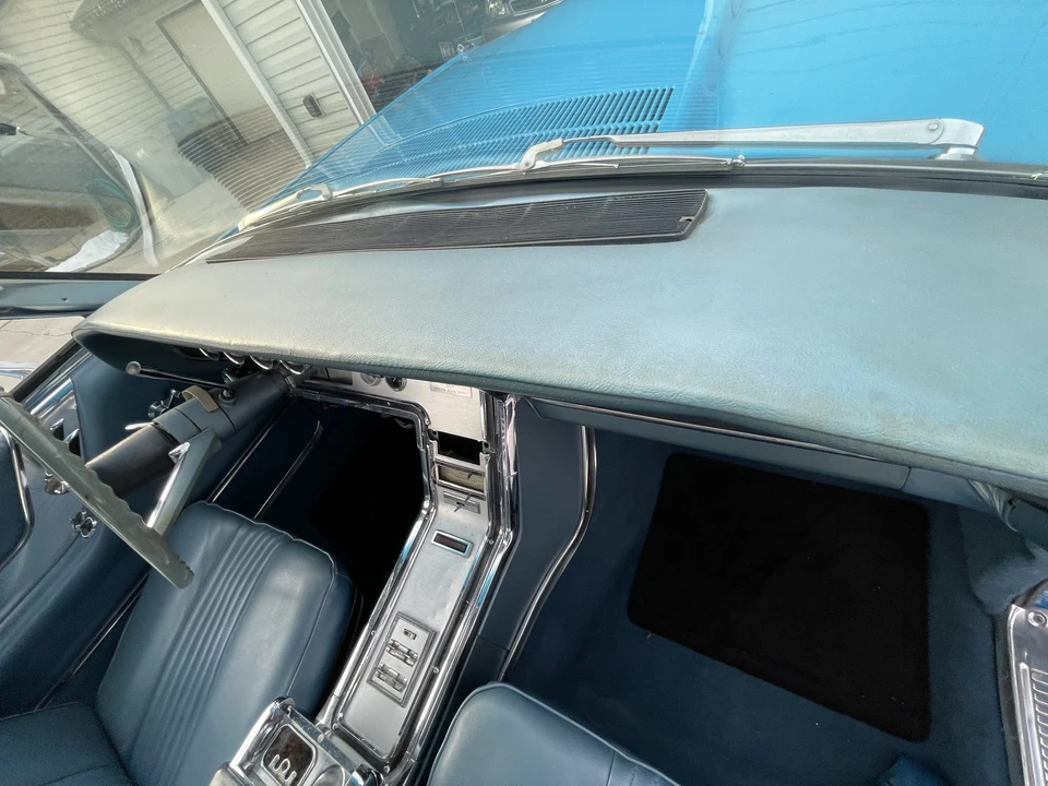 1964 Ford Thunderbird 4th Gen - Image 26 of 31