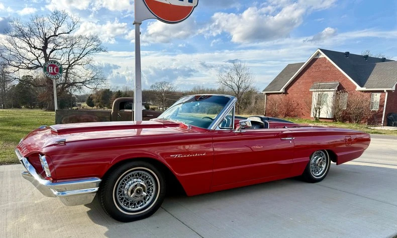 1964 Ford Thunderbird 4th Gen - Image 9 of 15