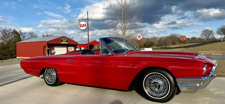 1964 Ford Thunderbird 4th Gen - Image 10 of 15
