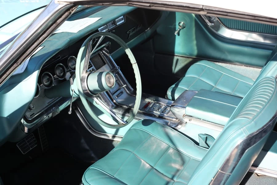 1964 Ford Thunderbird 4th Gen - Image 4 of 8