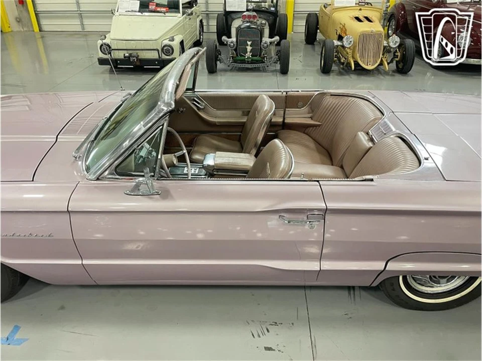 1964 Ford Thunderbird 4th Gen - Image 18 of 31