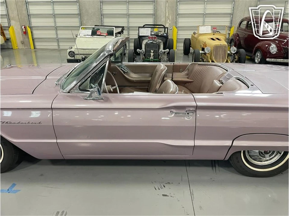 1964 Ford Thunderbird 4th Gen - Image 19 of 31
