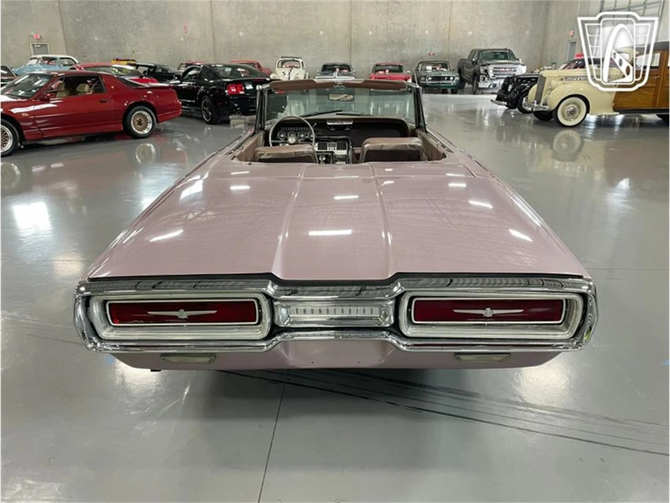 1964 Ford Thunderbird 4th Gen - Image 25 of 31