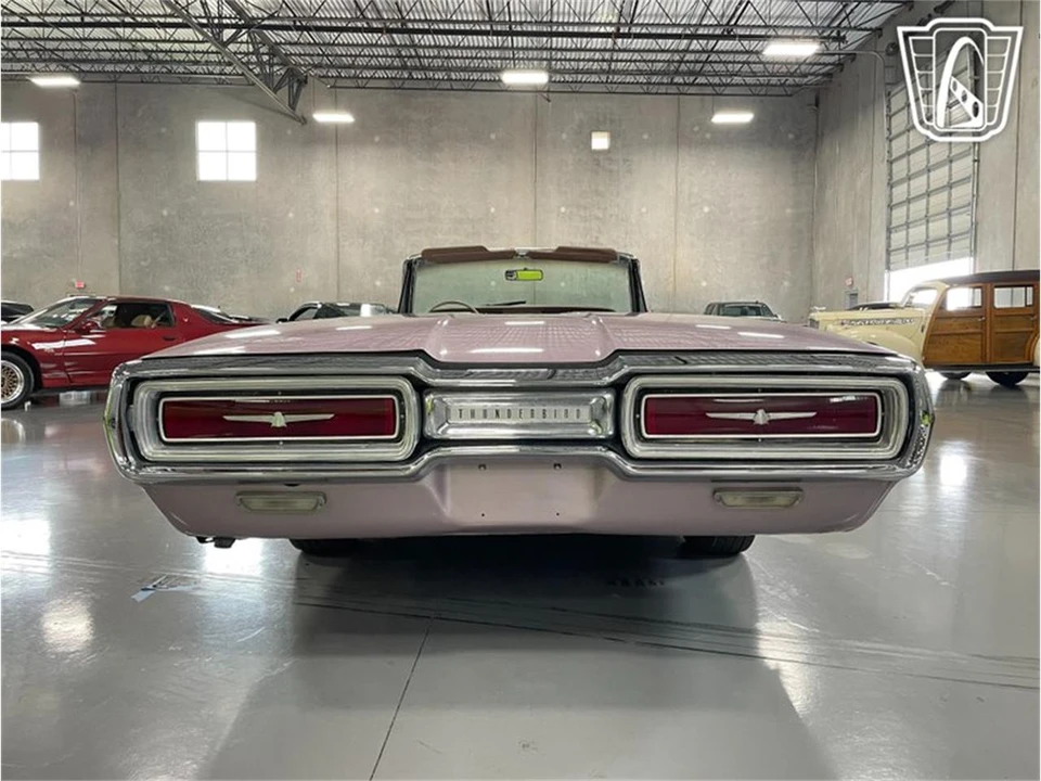 1964 Ford Thunderbird 4th Gen - Image 26 of 31