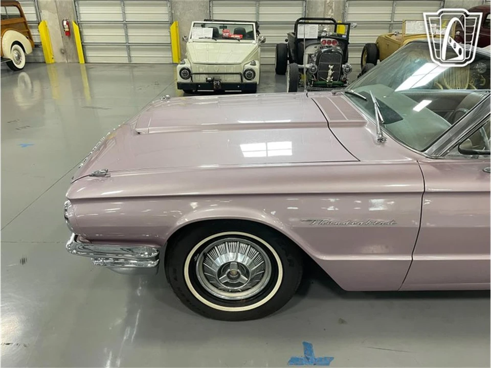 1964 Ford Thunderbird 4th Gen - Image 16 of 31