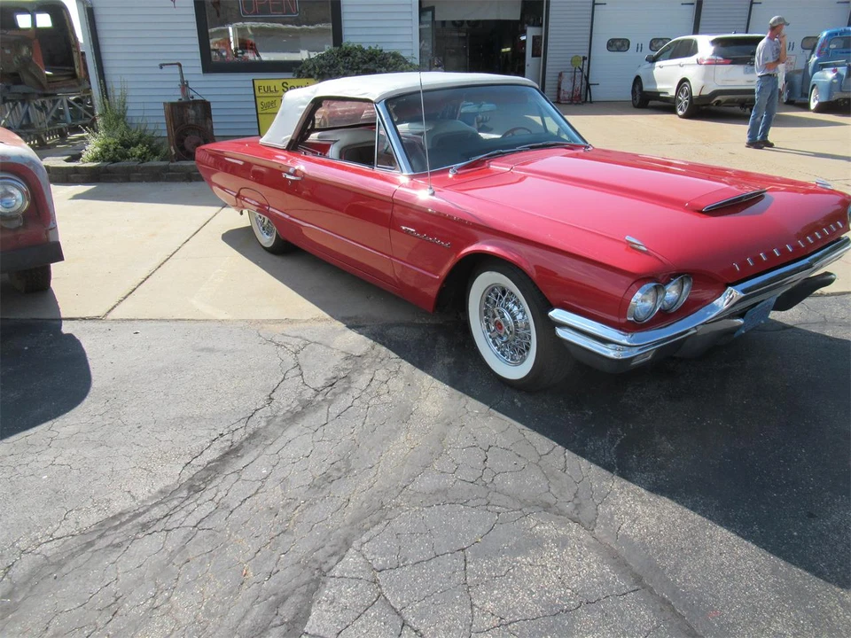 1964 Ford Thunderbird 4th Gen - Image 3 of 25