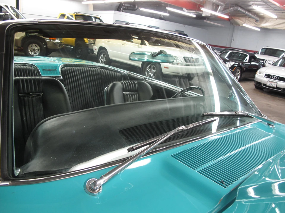 1964 Ford Thunderbird 4th Gen - Image 26 of 31