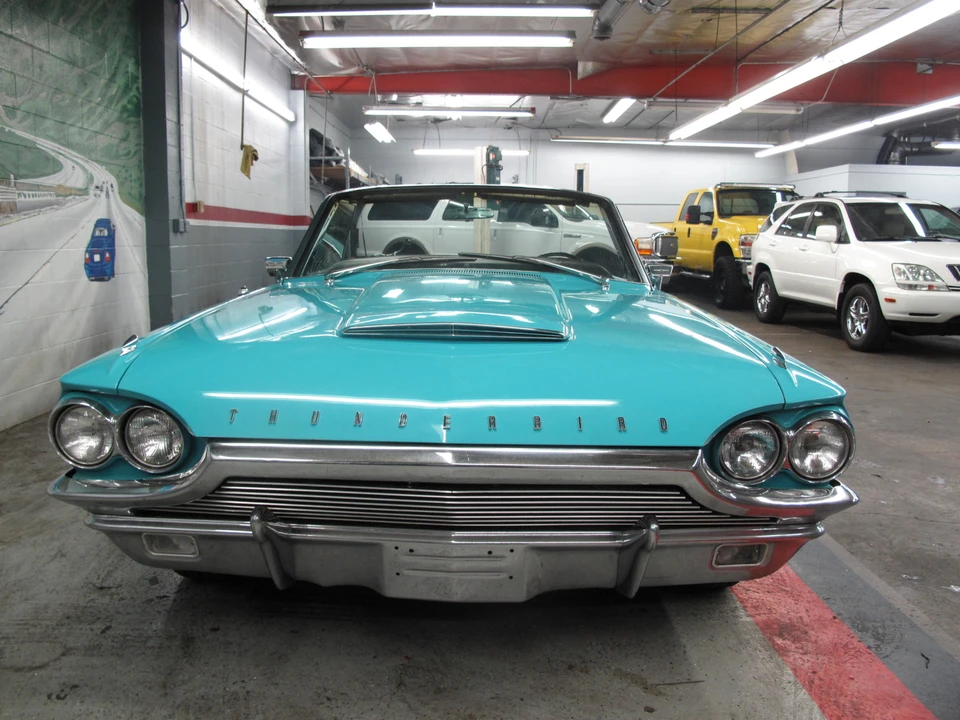 1964 Ford Thunderbird 4th Gen - Image 2 of 31