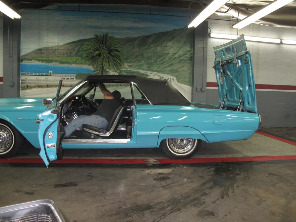 1964 Ford Thunderbird 4th Gen - Image 10 of 31