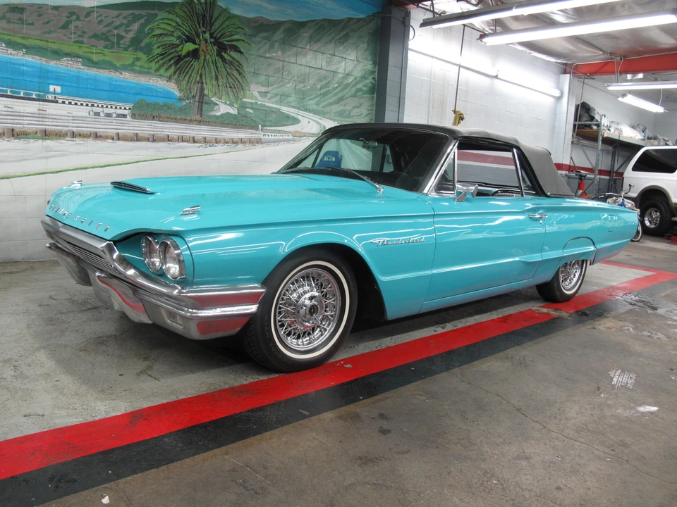 1964 Ford Thunderbird 4th Gen - Image 12 of 31