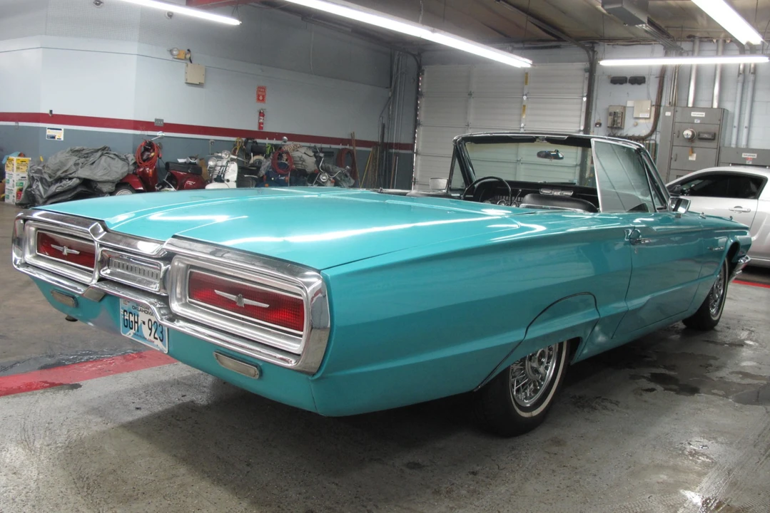 1964 Ford Thunderbird 4th Gen - Image 6 of 31