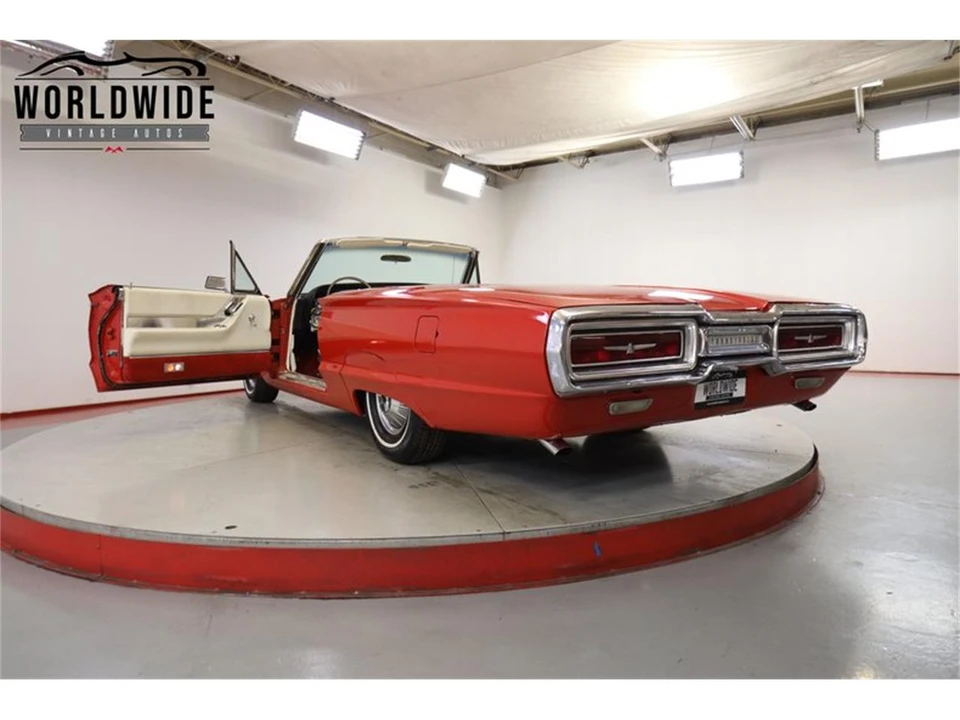 1964 Ford Thunderbird 4th Gen - Image 25 of 31