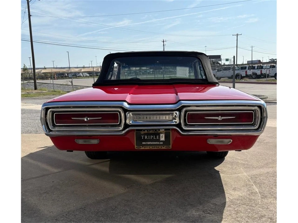 1964 Ford Thunderbird 4th Gen - Image 4 of 31