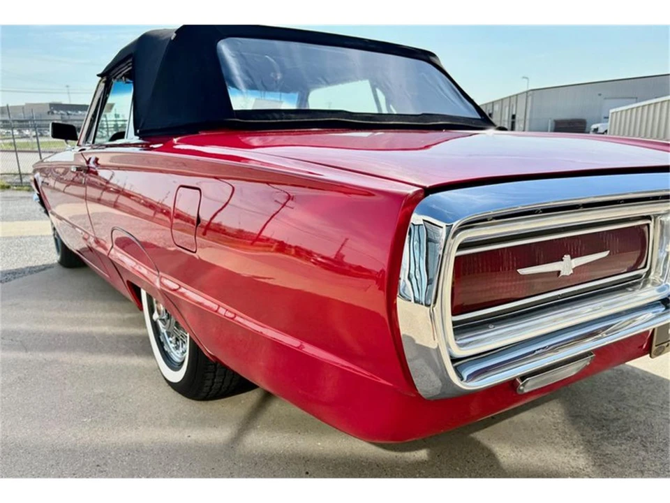 1964 Ford Thunderbird 4th Gen - Image 18 of 31