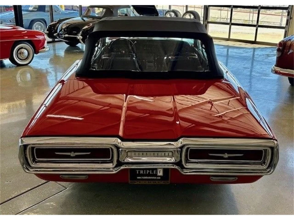 1964 Ford Thunderbird 4th Gen - Image 24 of 31