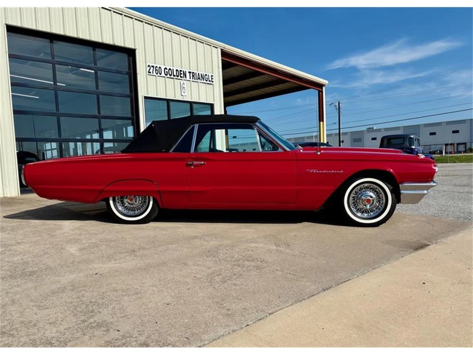 1964 Ford Thunderbird 4th Gen - Image 2 of 31