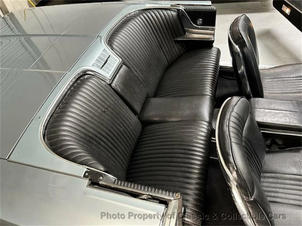 1964 Ford Thunderbird 4th Gen - Image 15 of 24