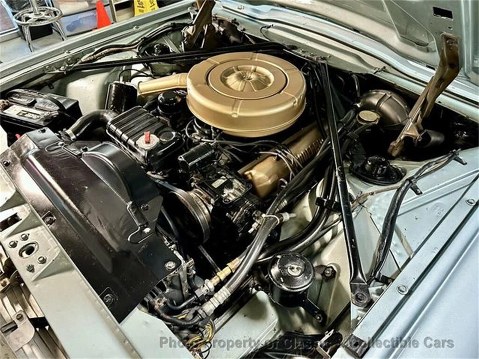 1964 Ford Thunderbird 4th Gen - Image 22 of 24