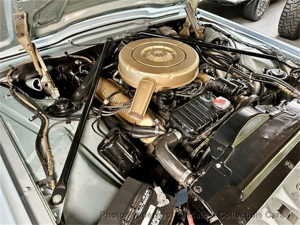1964 Ford Thunderbird 4th Gen - Image 23 of 24