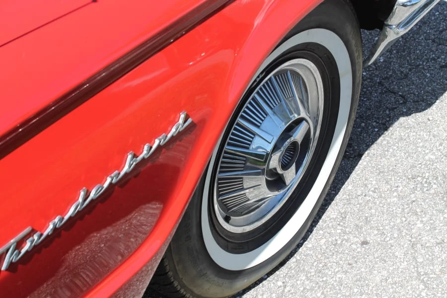 1964 Ford Thunderbird 4th Gen - Image 11 of 12