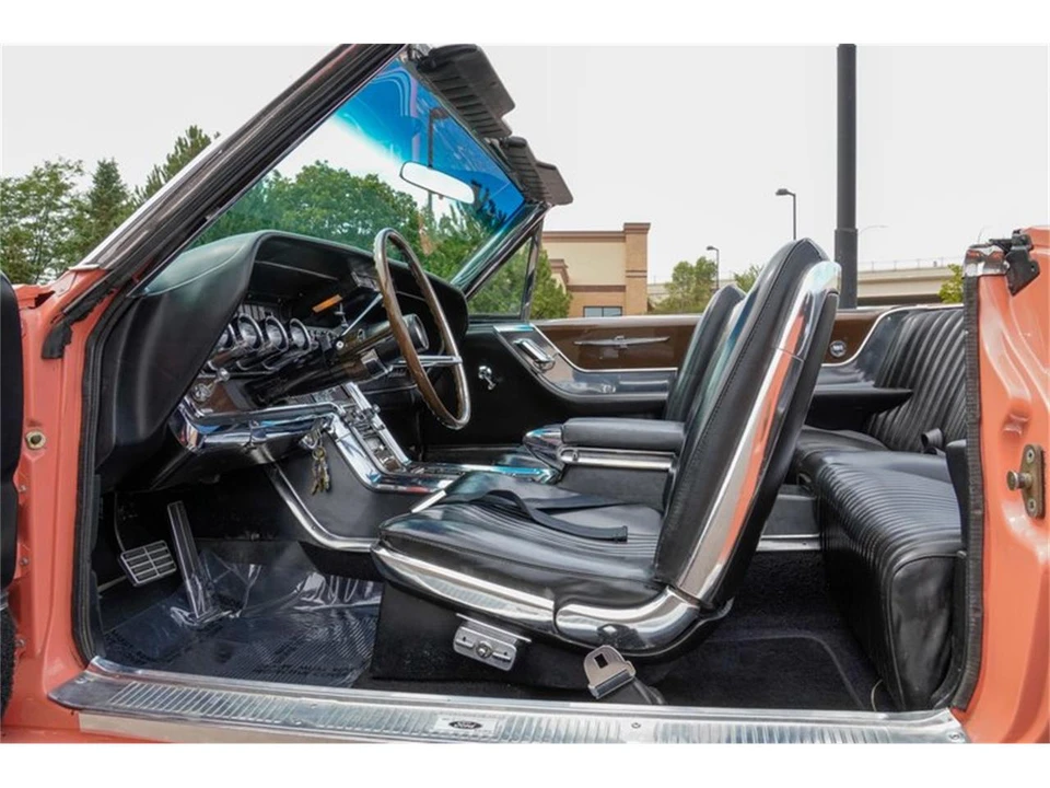 1964 Ford Thunderbird 4th Gen - Image 11 of 31