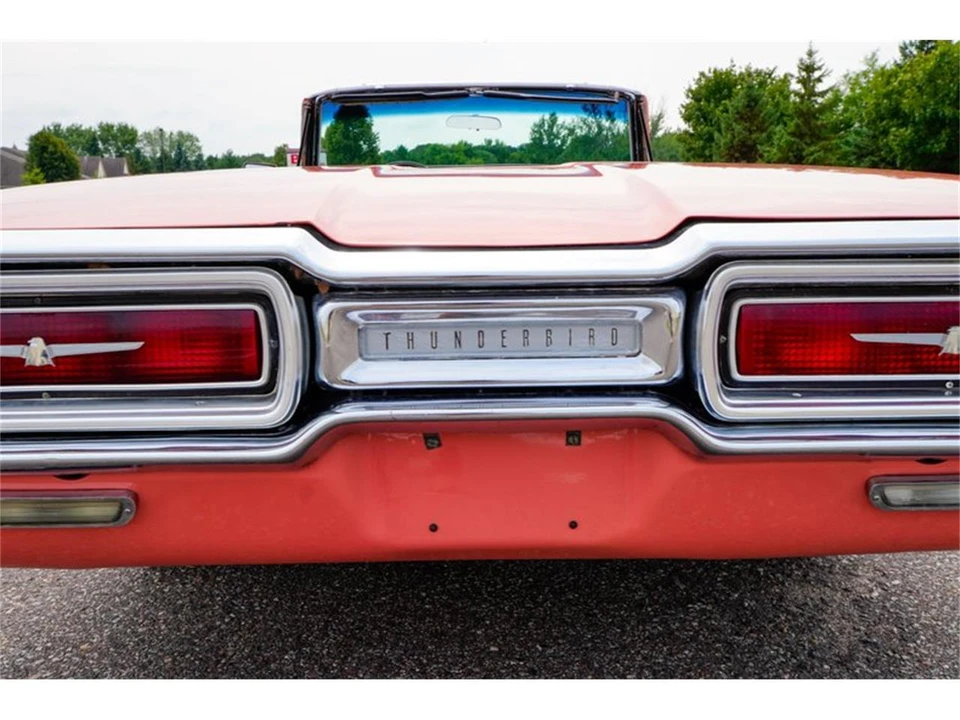 1964 Ford Thunderbird 4th Gen - Image 23 of 31