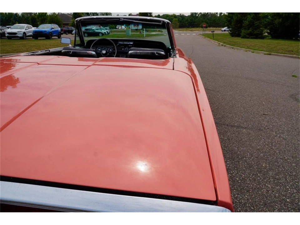 1964 Ford Thunderbird 4th Gen - Image 25 of 31