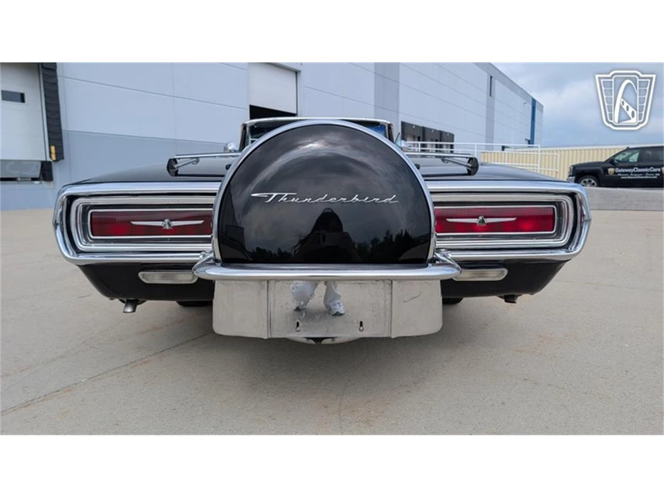 1964 Ford Thunderbird 4th Gen - Image 13 of 31