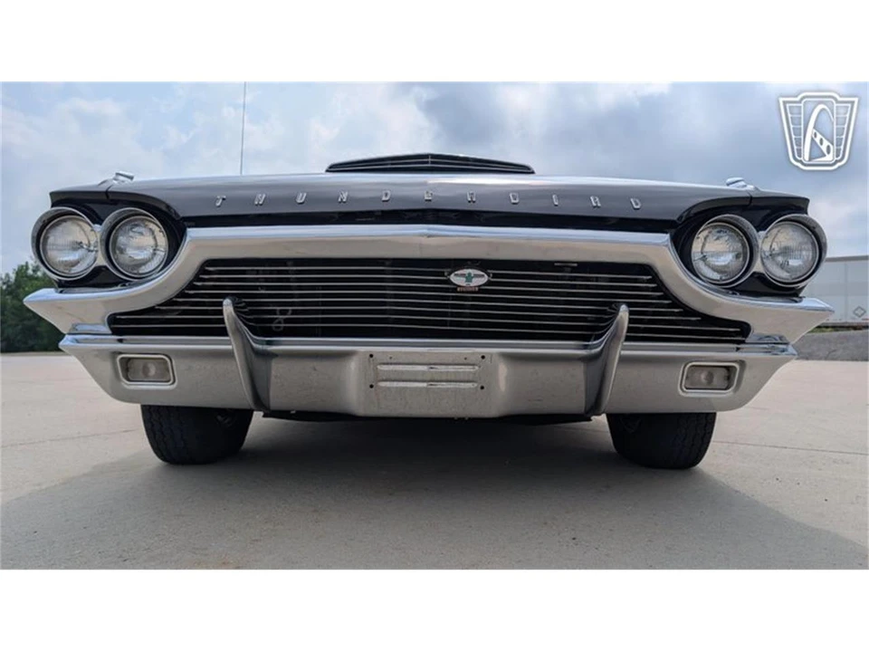 1964 Ford Thunderbird 4th Gen - Image 25 of 31