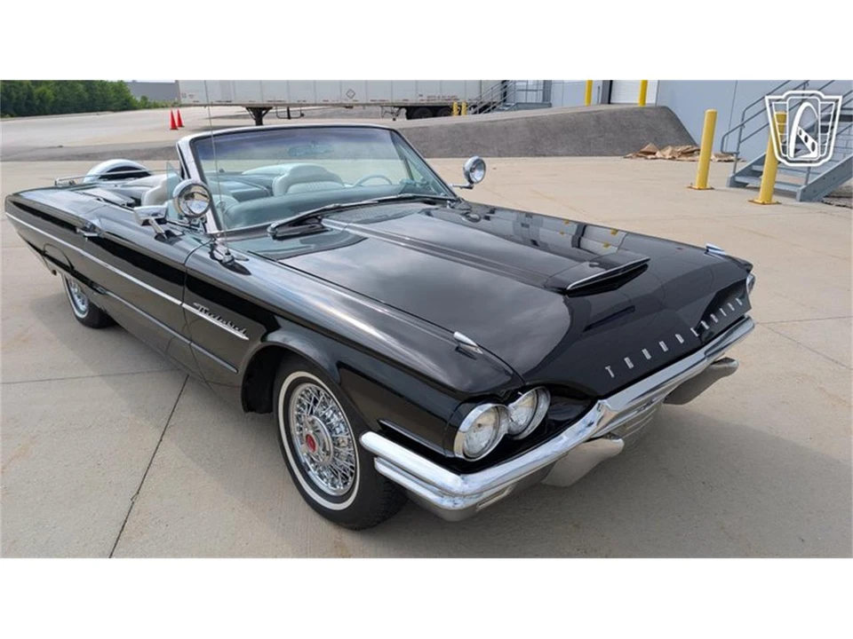 1964 Ford Thunderbird 4th Gen - Image 20 of 31