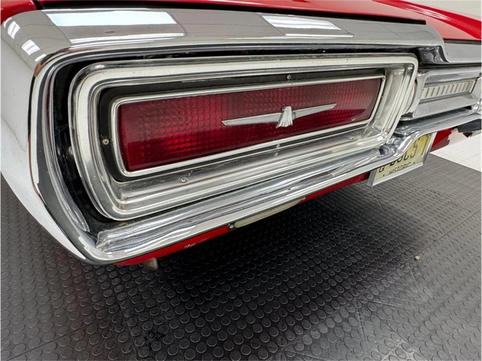 1964 Ford Thunderbird 4th Gen - Image 21 of 31