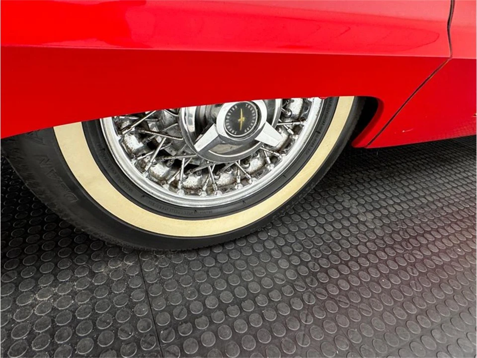 1964 Ford Thunderbird 4th Gen - Image 22 of 31