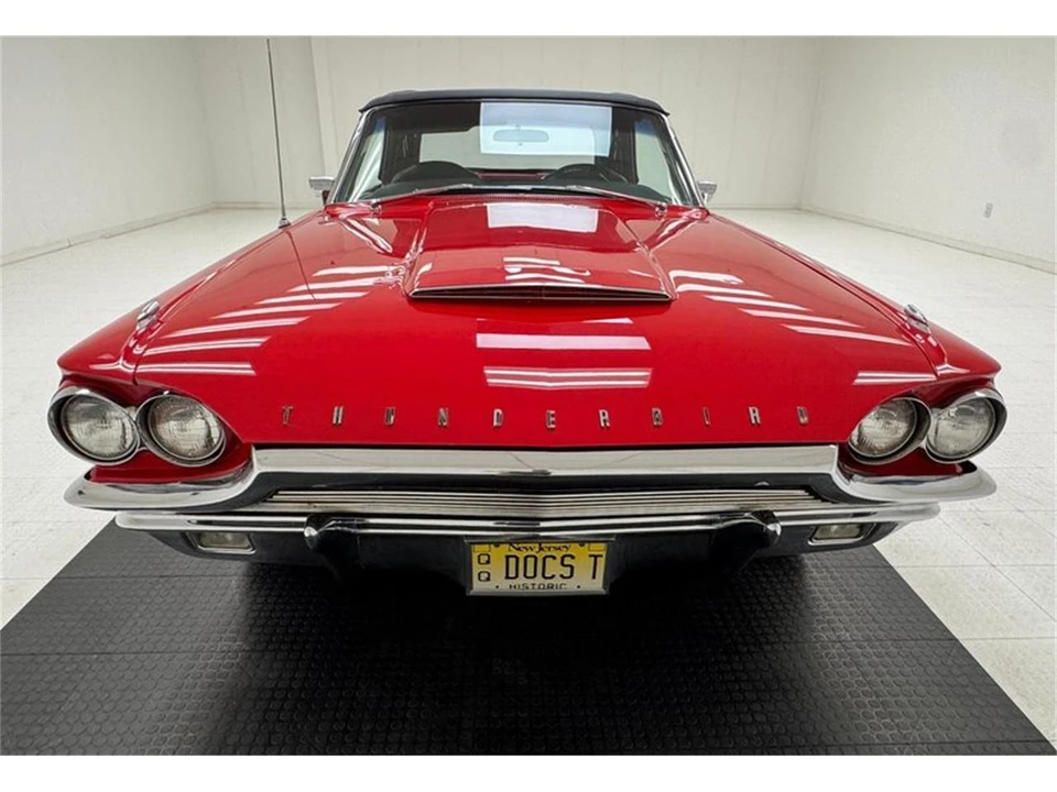 1964 Ford Thunderbird 4th Gen - Image 9 of 31