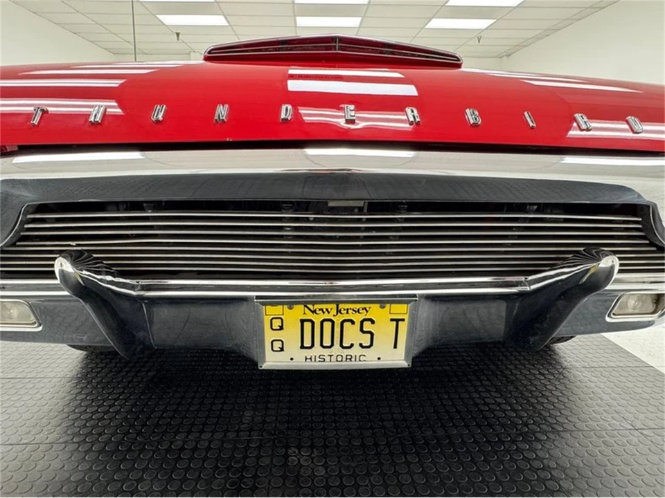 1964 Ford Thunderbird 4th Gen - Image 10 of 31