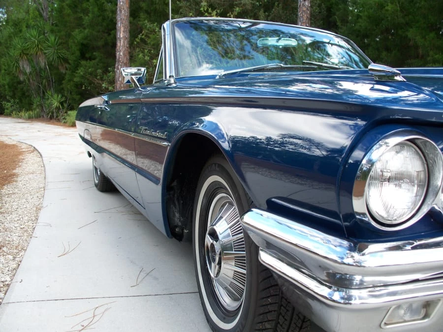 1964 Ford Thunderbird 4th Gen - Image 6 of 7