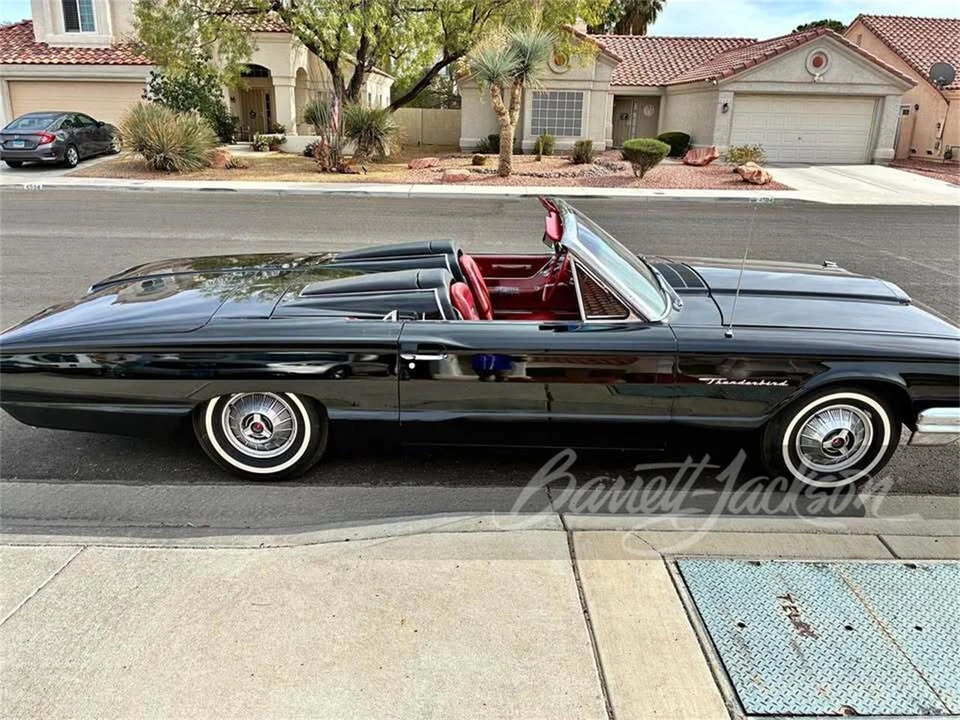 1964 Ford Thunderbird 4th Gen - Image 4 of 5