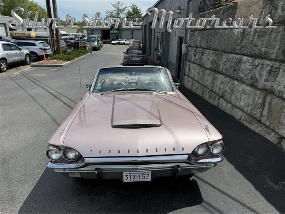 1964 Ford Thunderbird 4th Gen - Image 27 of 31