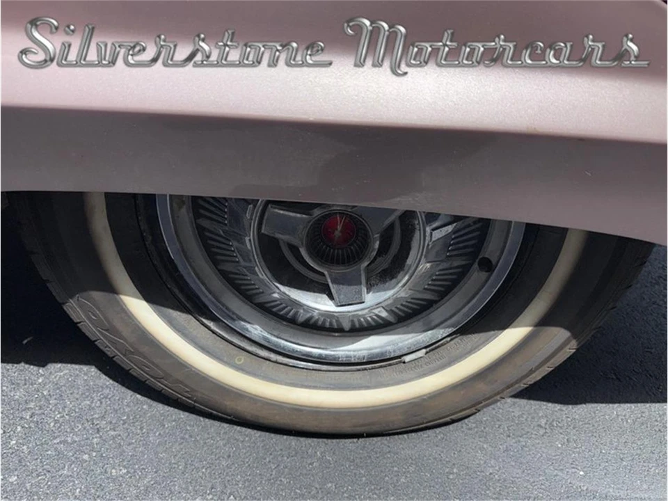 1964 Ford Thunderbird 4th Gen - Image 29 of 31