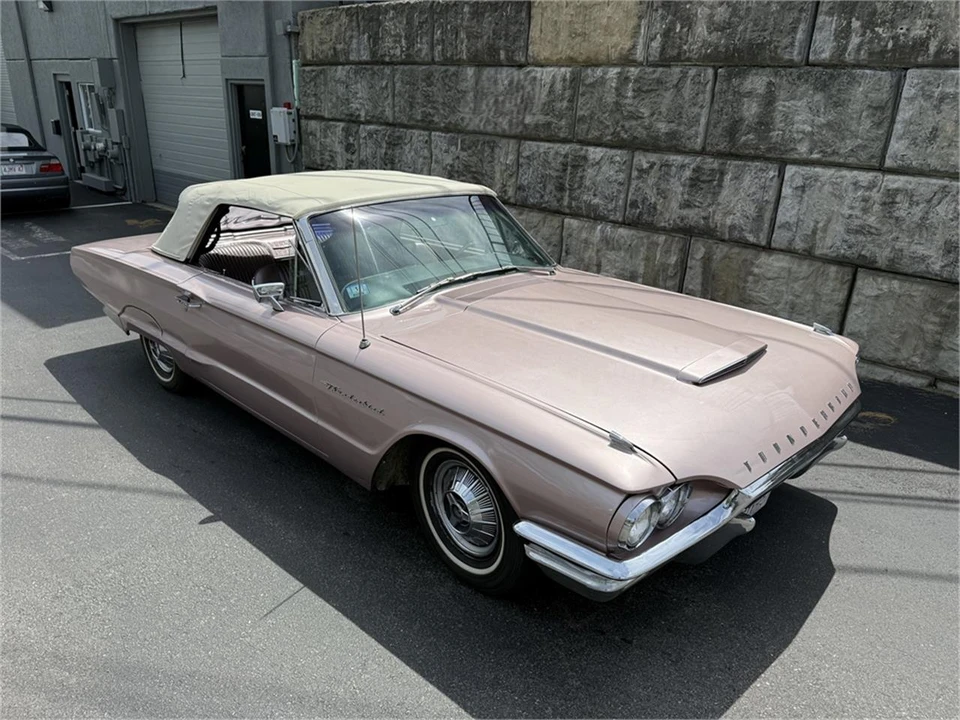 1964 Ford Thunderbird 4th Gen - Image 30 of 31