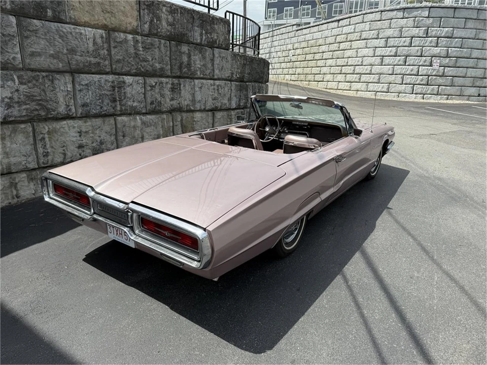 1964 Ford Thunderbird 4th Gen - Image 13 of 31