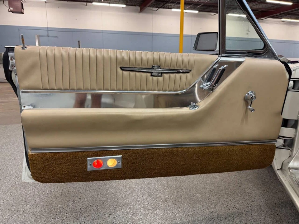 1964 Ford Thunderbird 4th Gen - Image 21 of 31