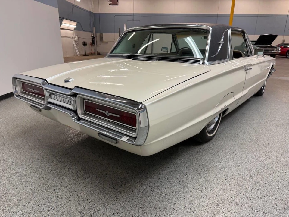 1964 Ford Thunderbird 4th Gen - Image 8 of 31