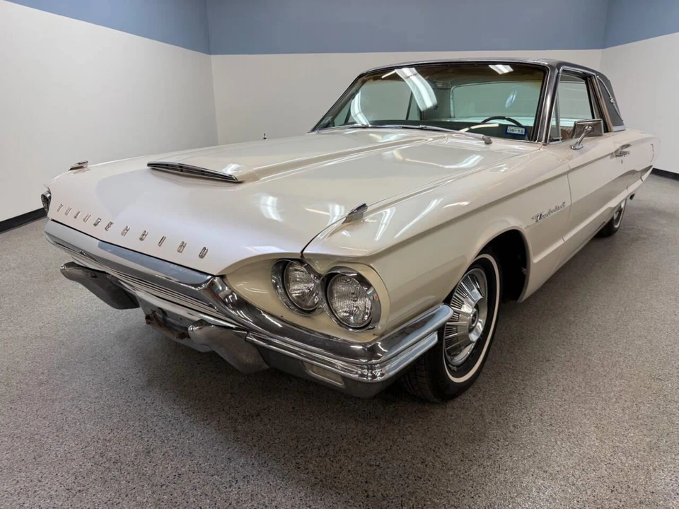 1964 Ford Thunderbird 4th Gen - Image 4 of 31