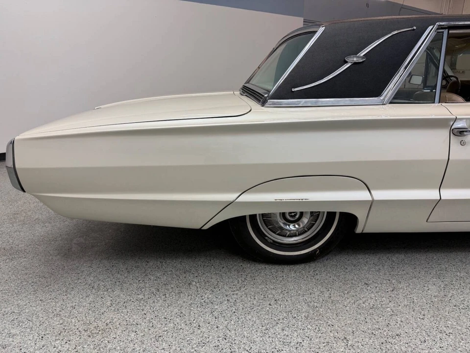 1964 Ford Thunderbird 4th Gen - Image 17 of 21