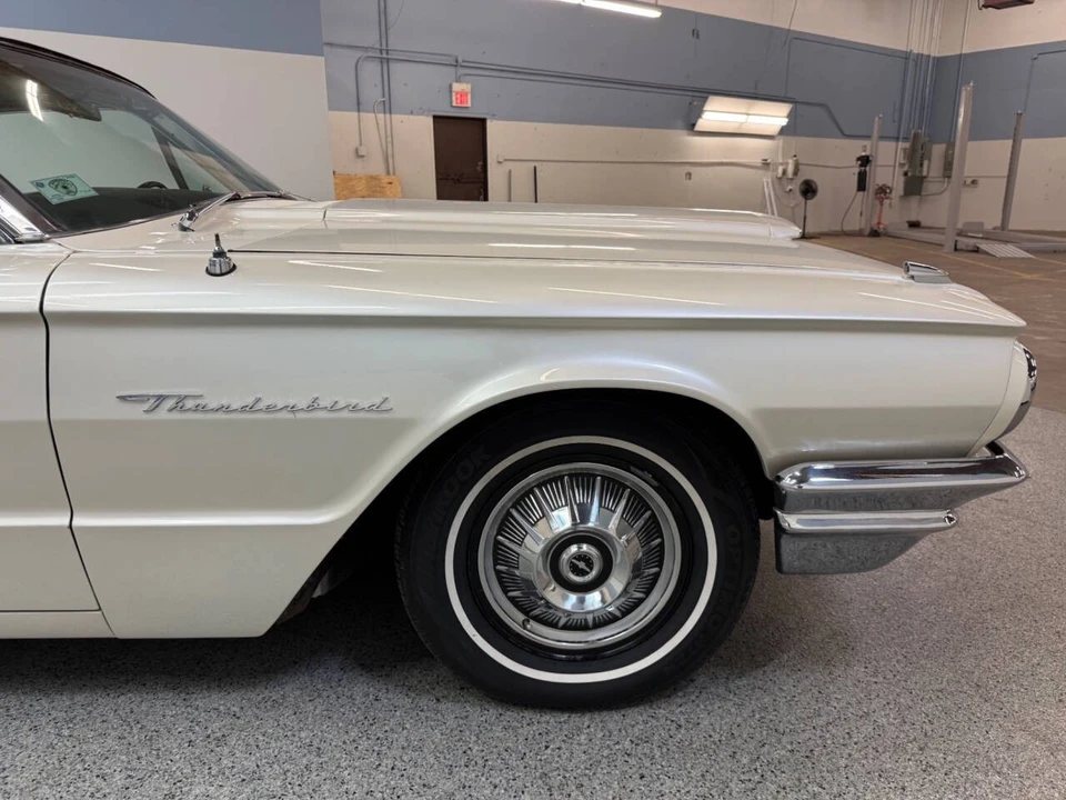 1964 Ford Thunderbird 4th Gen - Image 19 of 21